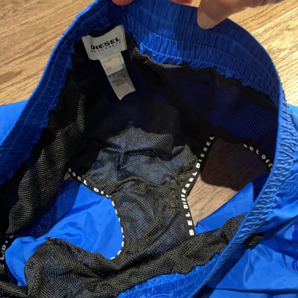 NWoT Diesel Beachwear Swim shorts size S - Picture 3 of 7